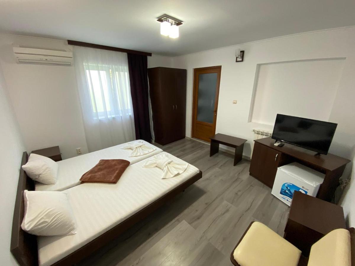 Hotel Cool Breeze - Mamaia Nord Năvodari Exterior foto